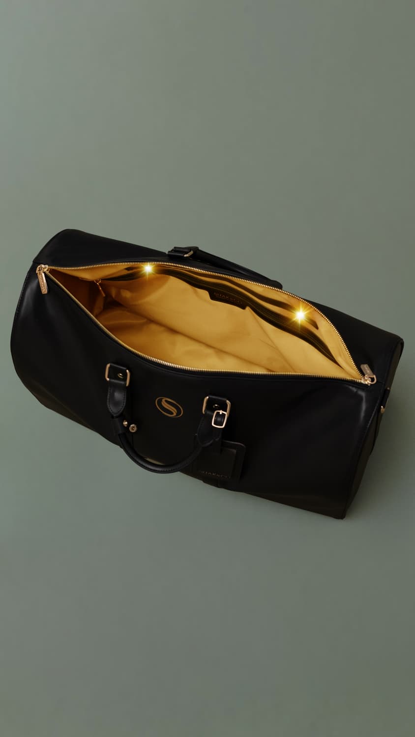 The Traveller - Black